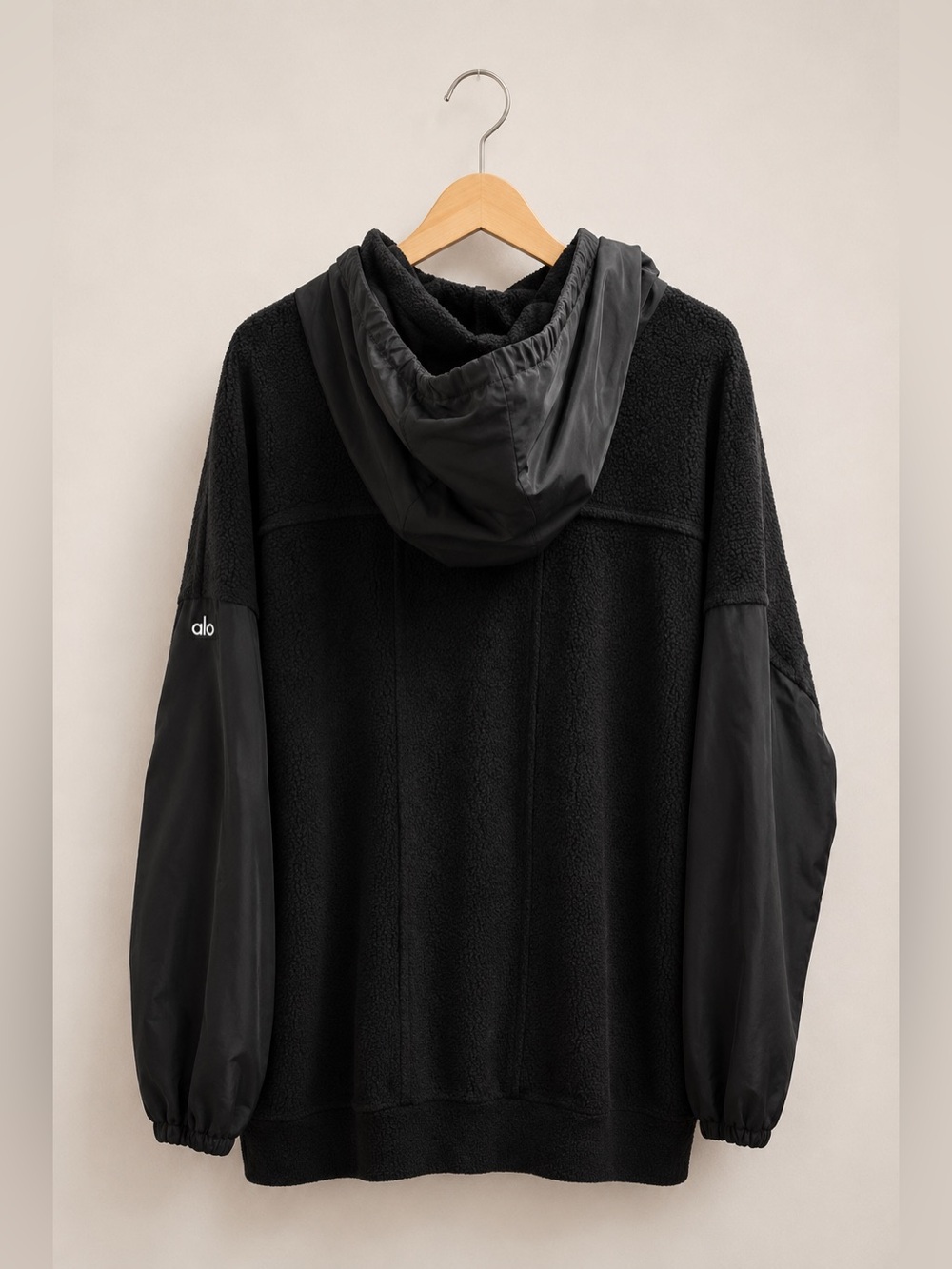 ALO Yoga Black Sherpa Hoodie with Contrast Nylon Sleeves - Picture 2 of 3